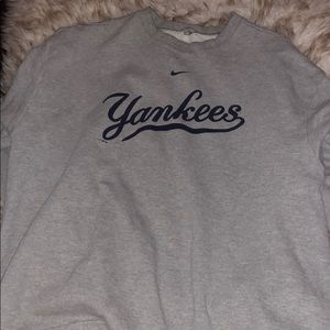 Nike Yankees Sweatshirt Large